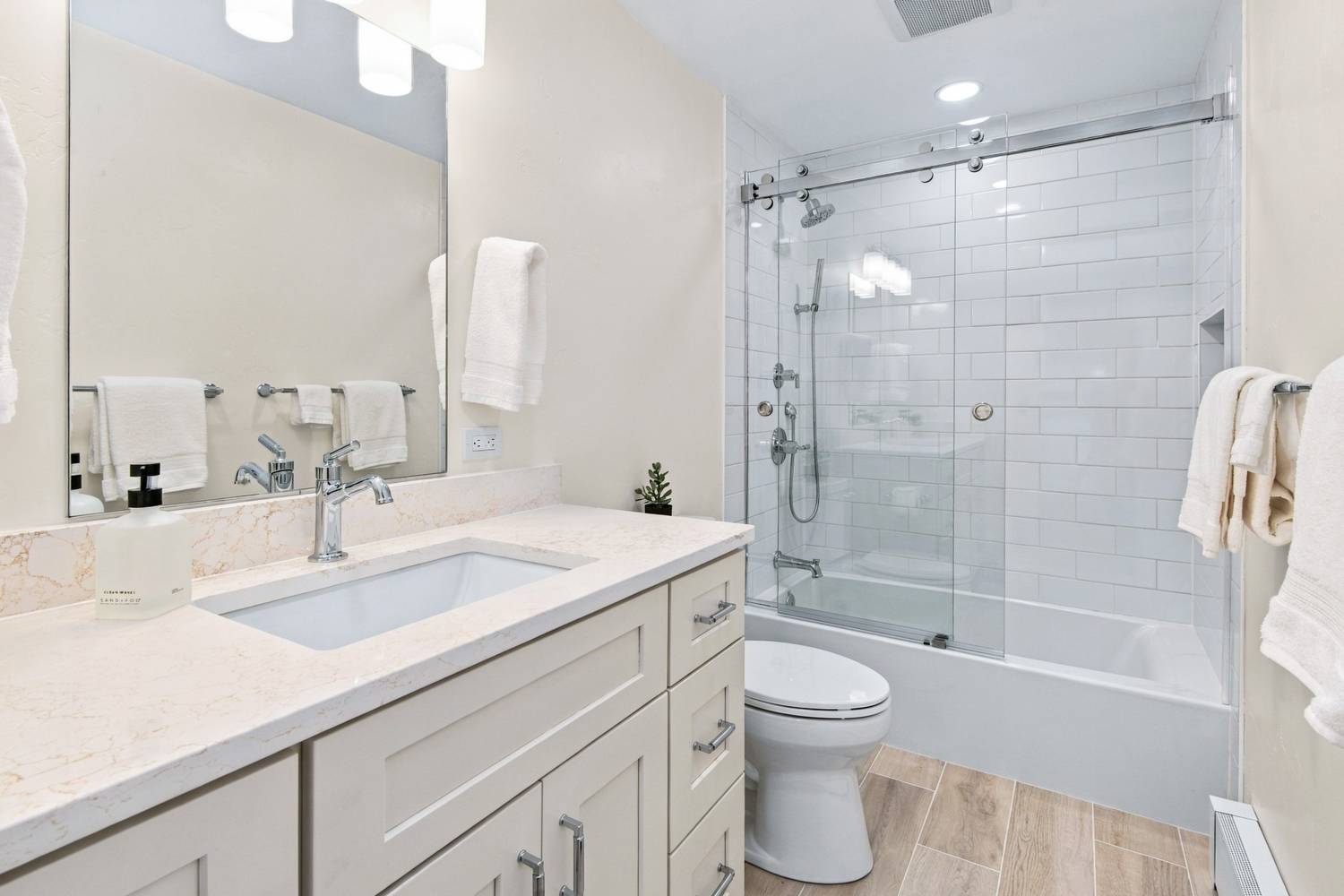 Bathroom with tiled shower