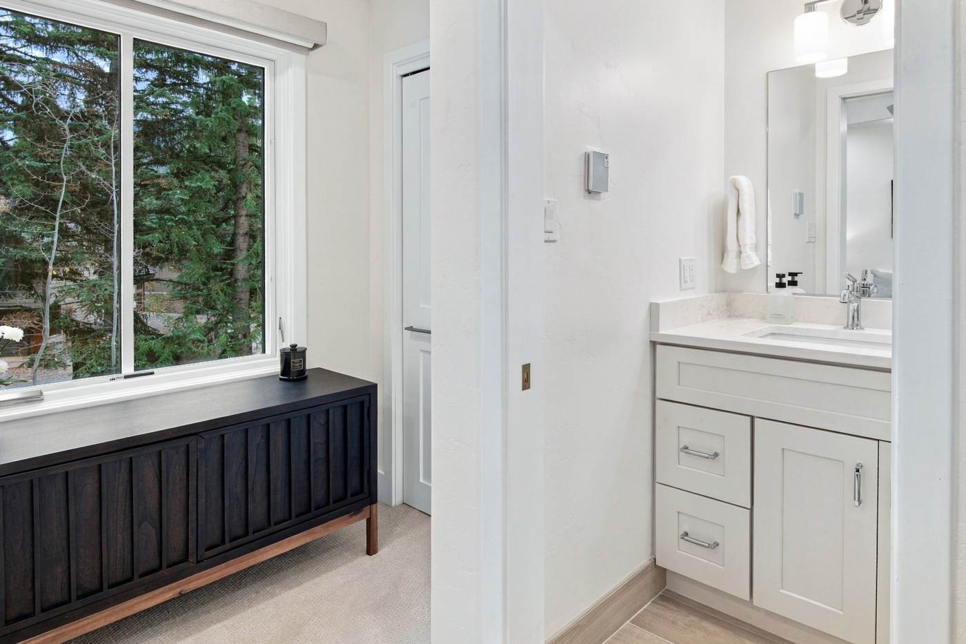 Second bedroom and bathroom vanity